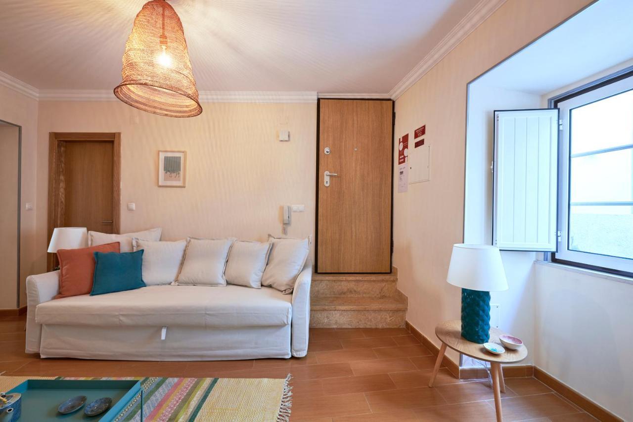 Spacious And Renovated Apartment With Amazing Patio, By Timecooler Lisbon Luaran gambar