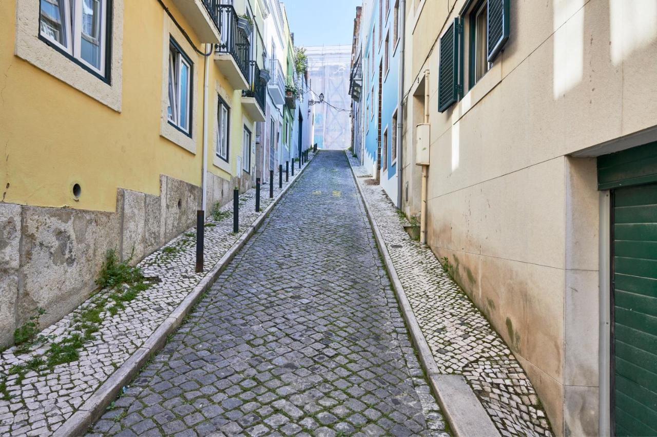 Spacious And Renovated Apartment With Amazing Patio, By Timecooler Lisbon Luaran gambar