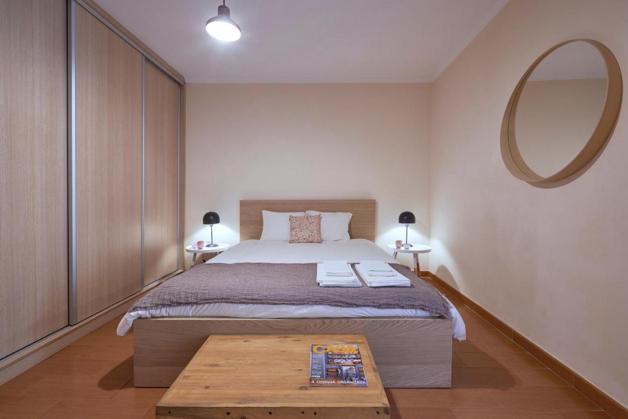 Spacious And Renovated Apartment With Amazing Patio, By Timecooler Lisbon Luaran gambar