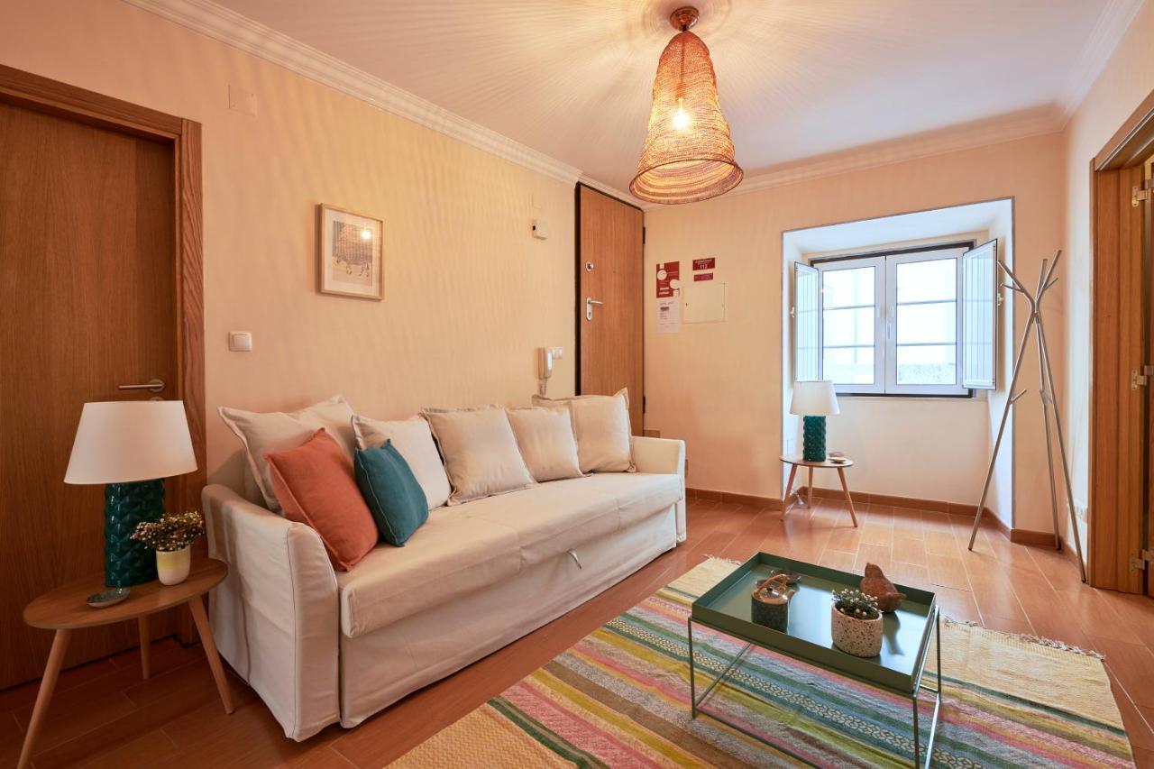 Spacious And Renovated Apartment With Amazing Patio, By Timecooler Lisbon Luaran gambar