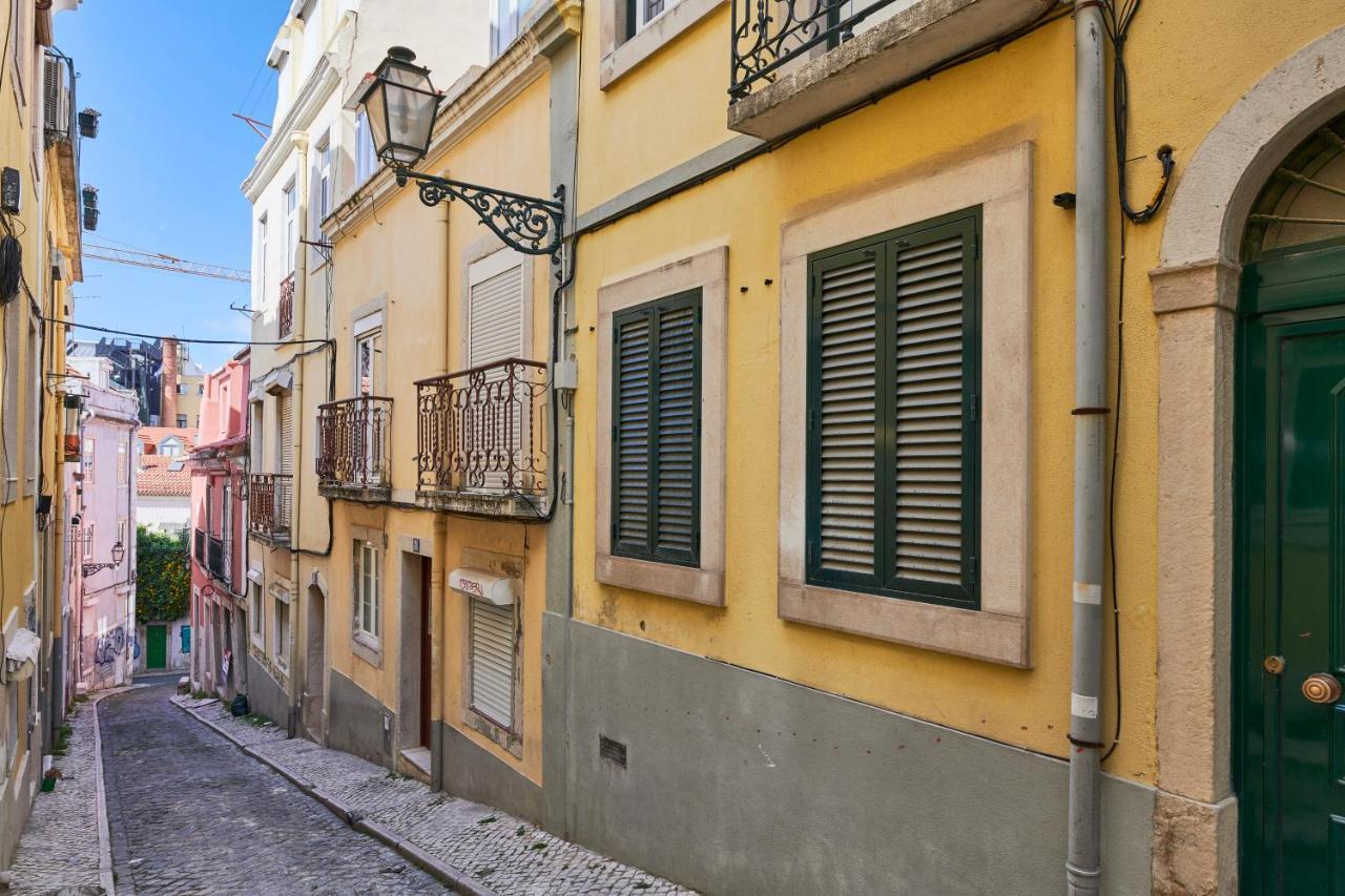 Spacious And Renovated Apartment With Amazing Patio, By Timecooler Lisbon Luaran gambar