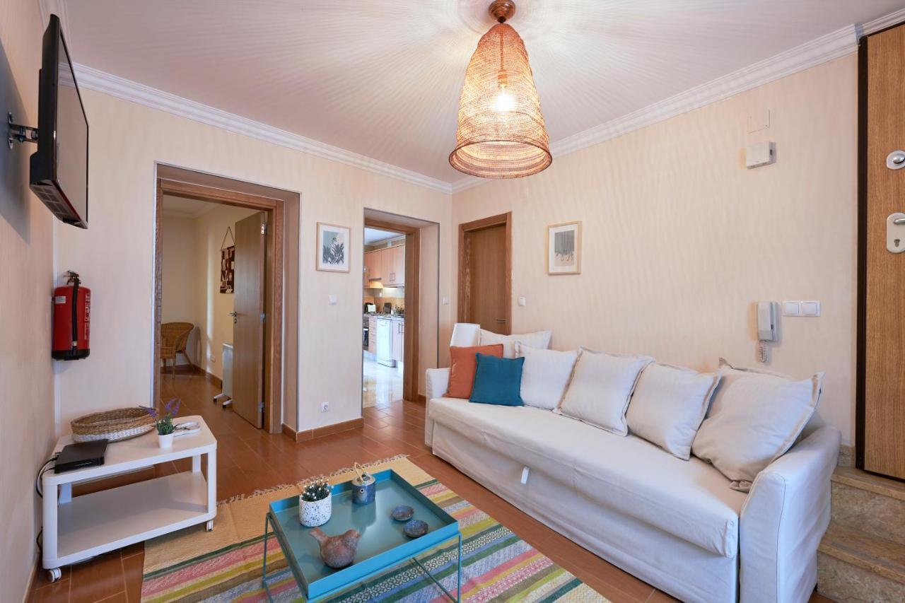 Spacious And Renovated Apartment With Amazing Patio, By Timecooler Lisbon Luaran gambar